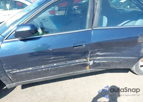 2000 Honda Accord 2.3 Lx from USA, damaged, VIN 1HGCG665XYA114576